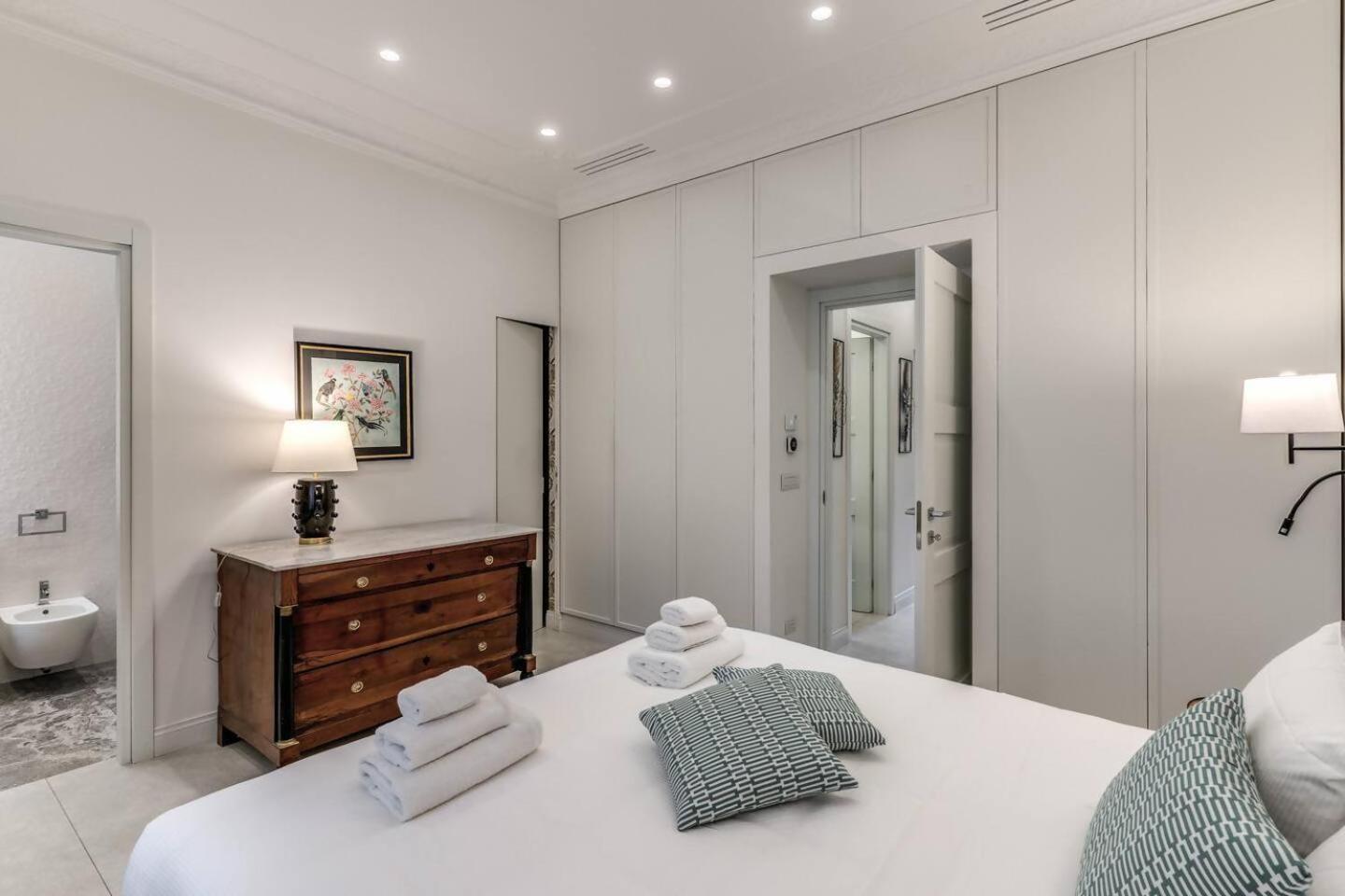 Appartamento Luxury Flat With Terrace By Historic Center