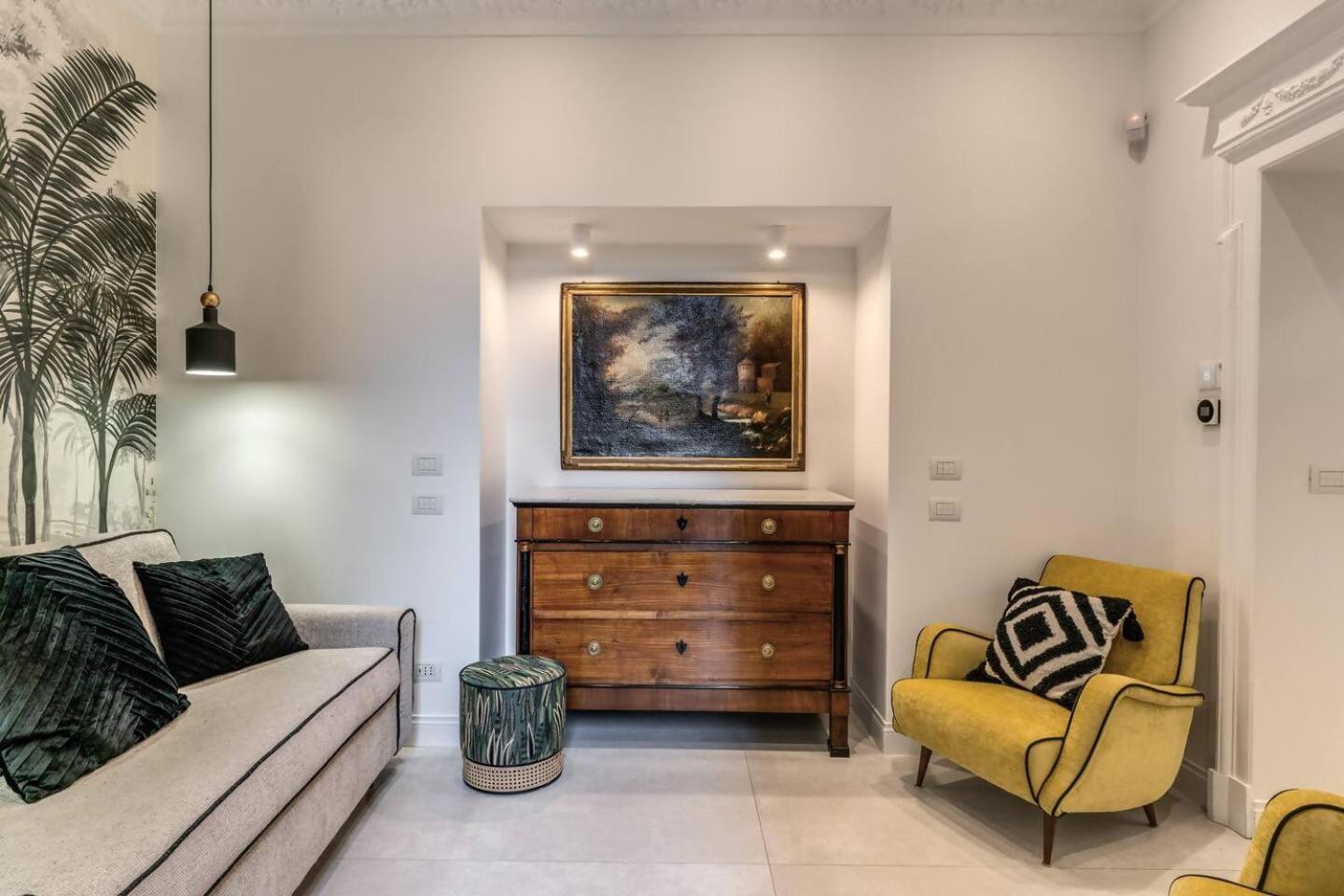 Luxury Flat With Terrace By Historic Center * Roma